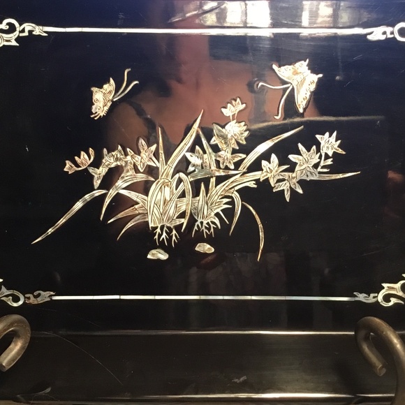 Vintage Asian Mother of Pearl Inlay Lacquered Serving Tray 15” x 10” x 2” - Picture 2 of 10
